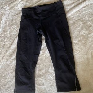 Black used lulu leggings